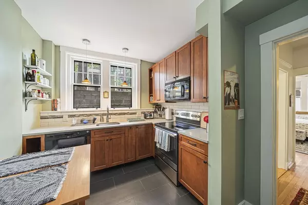 Boston, MA 02135,155 Strathmore #12A