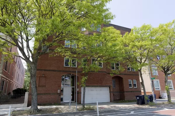 Cambridge, MA 02140,2456 Massachusetts Ave #104