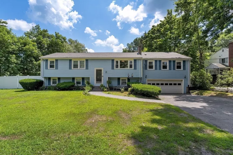 282 Crescent St, West Bridgewater, MA 02379