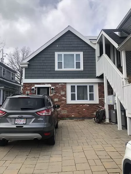 199 Pleasant #1, Marblehead, MA 01945