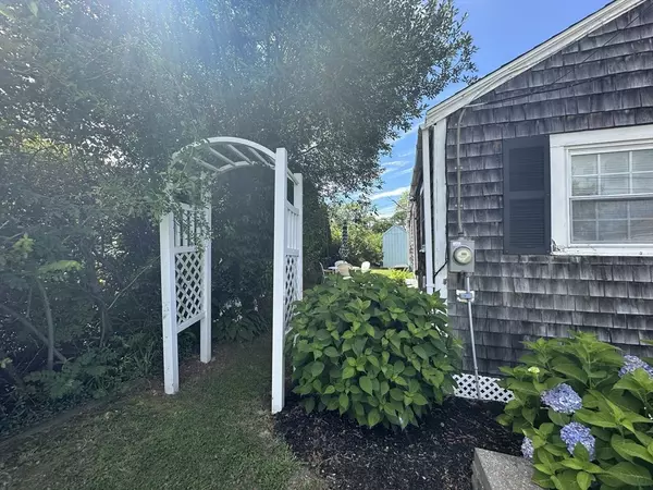 Marshfield, MA 02050,30 Roosevelt Rd #0