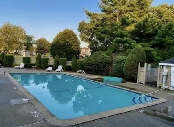 Taunton, MA 02780,59 Linden Street #308