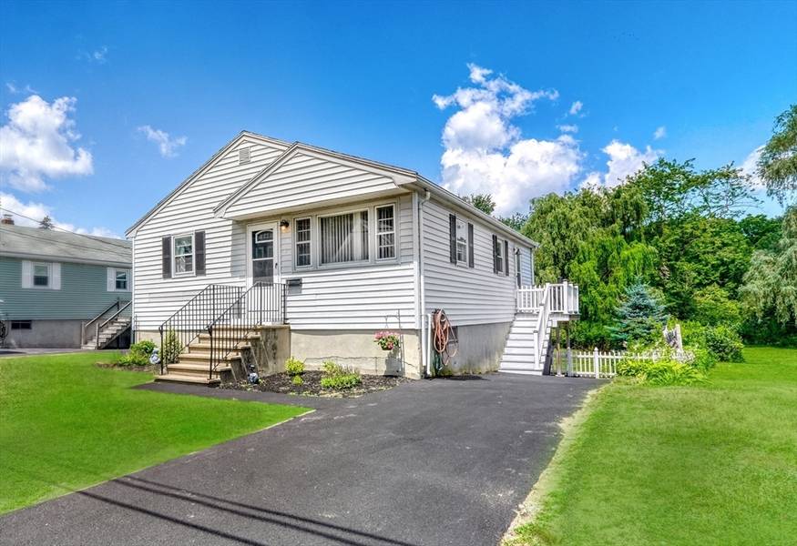 13 Elm St., Reading, MA 01867