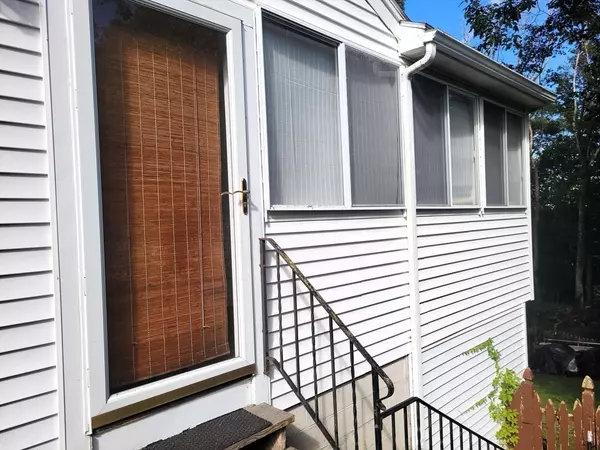 Southbridge, MA 01550,15 Bruce Ln