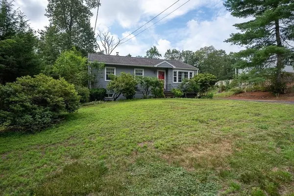 Holliston, MA 01746,464 Gorwin Dr