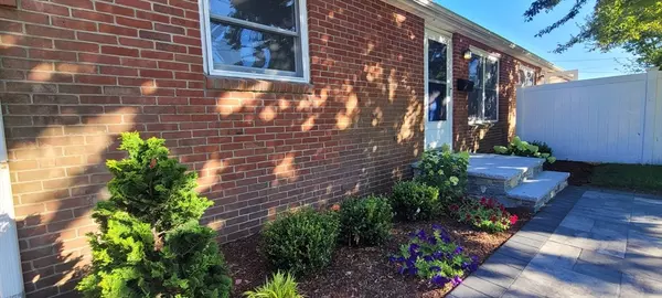 47 Manzella Court #0, Rockland, MA 02370