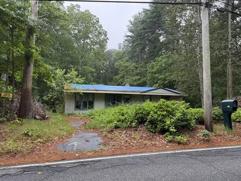 187 Pleasant St, Pembroke, MA 02359