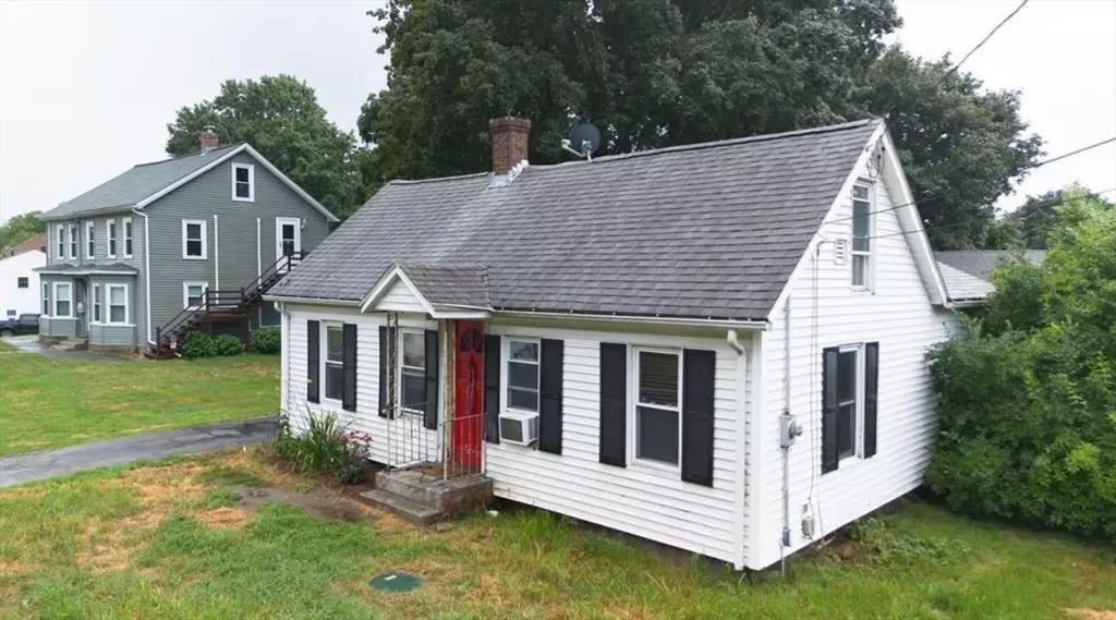 397 Main Street, Oxford, MA 01540