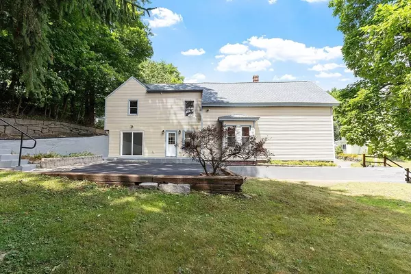 Fitchburg, MA 01420,46 Maple St