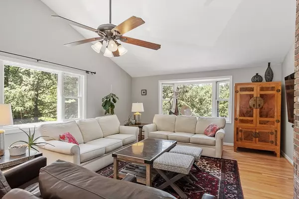 Sterling, MA 01564,16 Birch Dr