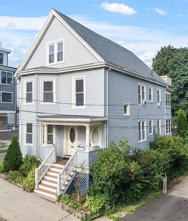 8-10 Lambert Ave, Chelsea, MA 02150