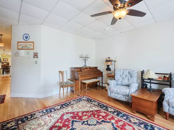 Winthrop, MA 02152,94 Lincoln St #2