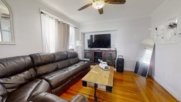 Methuen, MA 01844,331 Merrimack St