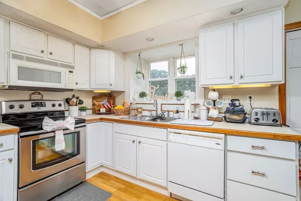 Leominster, MA 01453,81 Union St