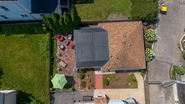 Fall River, MA 02720,69-73 Summerfield St