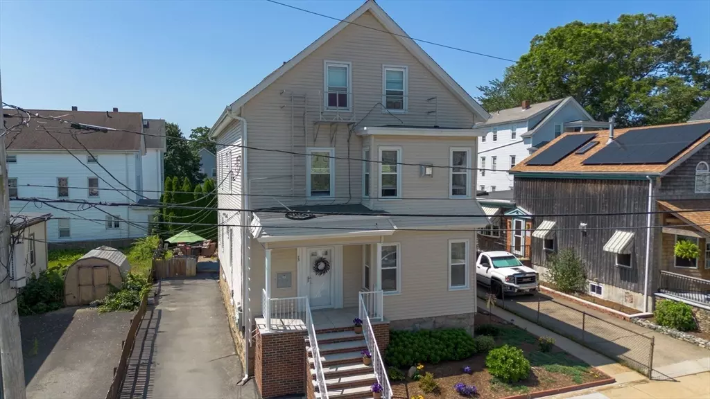 Fall River, MA 02720,69-73 Summerfield St
