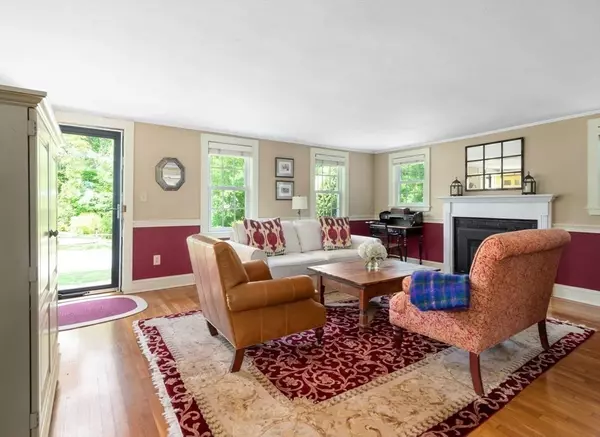 Scituate, MA 02066,9 Fairview Ave