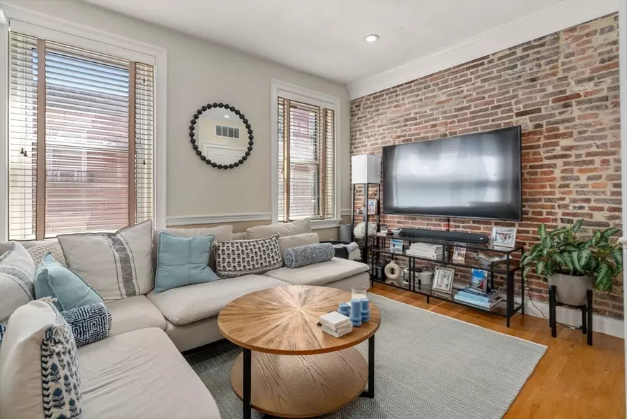 34 Clark Street #7, Boston, MA 02109