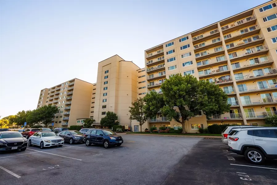 200 Cove Way #708, Quincy, MA 02169