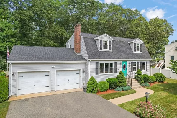 143 Leawood Ln, Attleboro, MA 02703