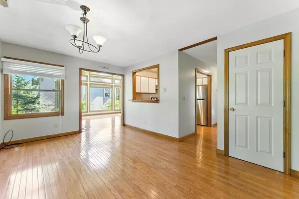 Springfield, MA 01108,21 Marengo Park #21