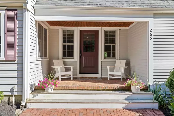 Duxbury, MA 02332,265 Surplus St