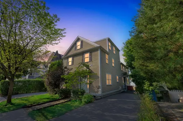 582 Trapelo Rd #582, Belmont, MA 02478