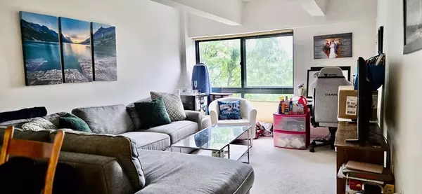 42 8th #3414, Boston, MA 02129
