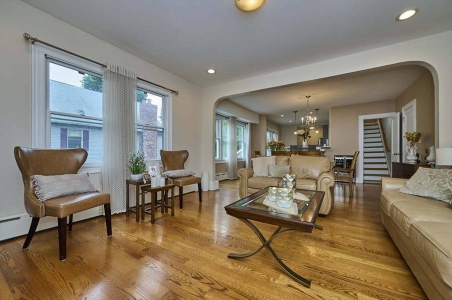 150 Centre St, Quincy, MA 02169