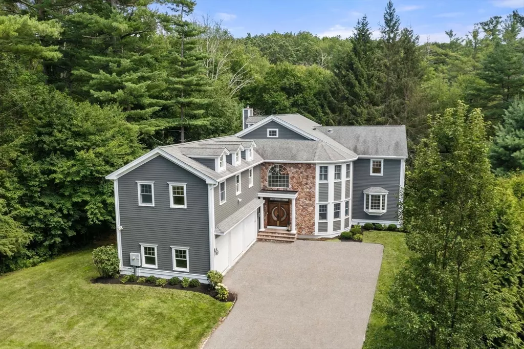 Dover, MA 02030,146 Pine St