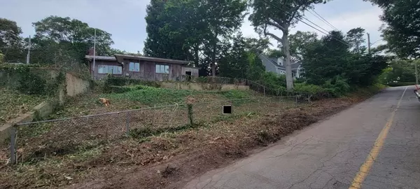 Plymouth, MA 02360,61 Crescent Ave