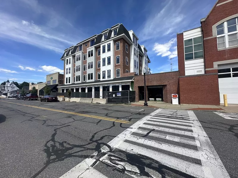 5 Washinton St, Natick, MA 01760