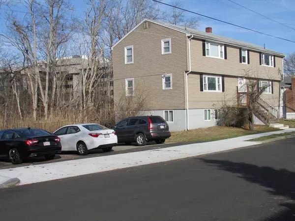 Quincy, MA 02171,18 Harriet Avenue #5