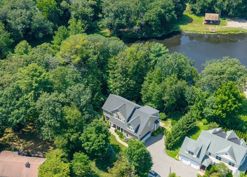 Needham, MA 02492,1332 Great Plain Ave