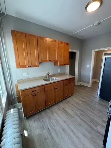 852 Washington St #3, Norwood, MA 02062