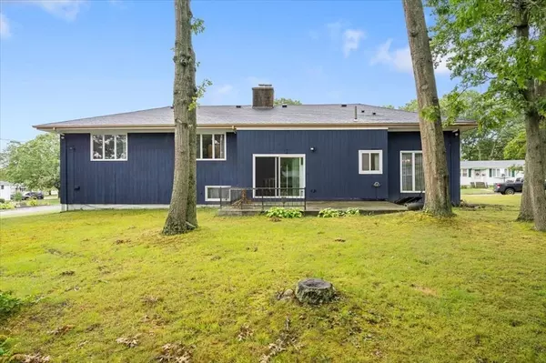 Fall River, MA 02723,44 Fenmore Street