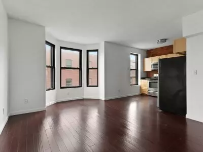 Boston, MA 02127,158 F St #3