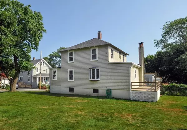 Hull, MA 02045,14 Standish Rd