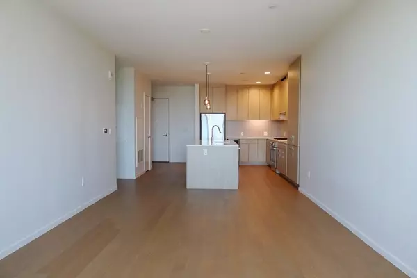 Quincy, MA 02171,57 Quincy Shore Dr #608