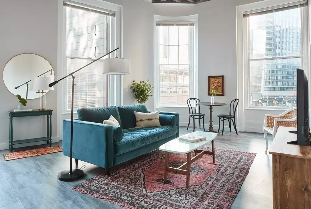 Boston, MA 02111,630 Washington #304