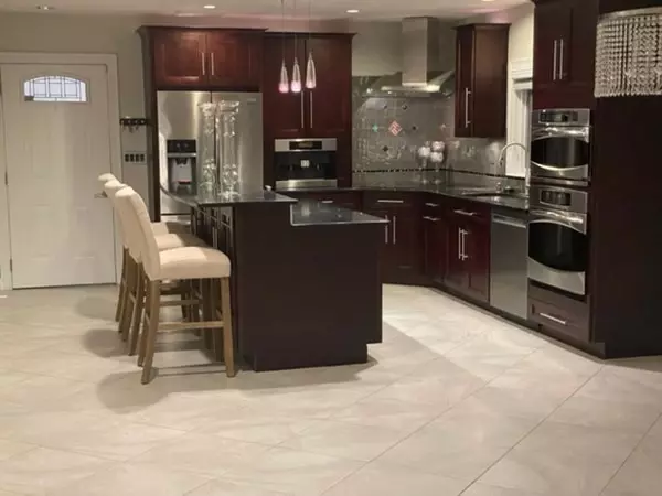 Worcester, MA 01606,1132 W Boylston St #2