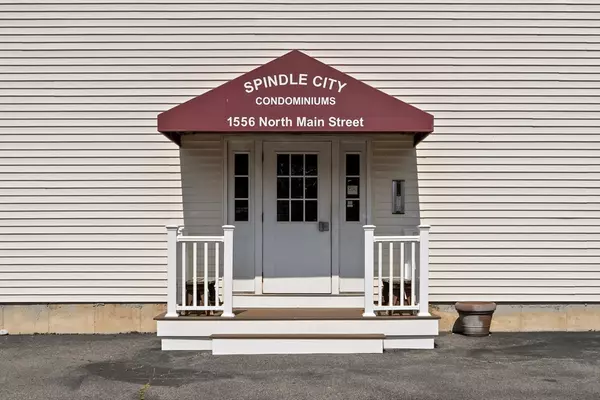 1556 North Main St. #6, Fall River, MA 02720