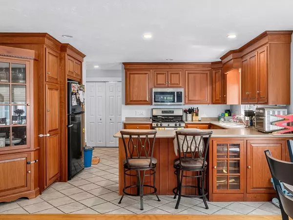 Boston, MA 02132,135 Russett Rd #1
