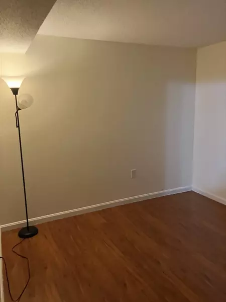 20 Powell St #5, Lowell, MA 01851