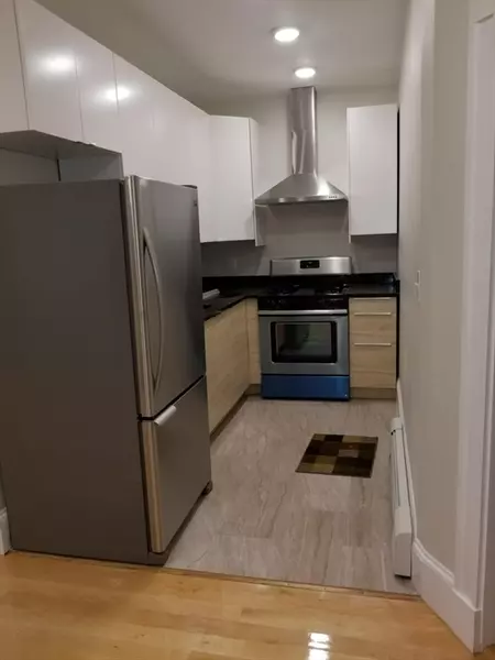 30 Banks St #2, Brockton, MA 02302