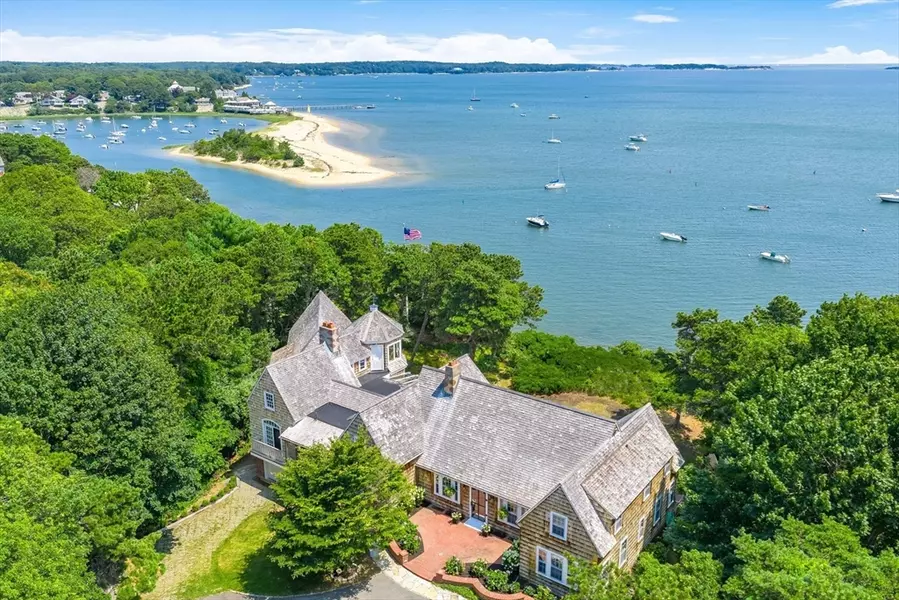 2079 Head Of The Bay Road, Harwich, MA 02645