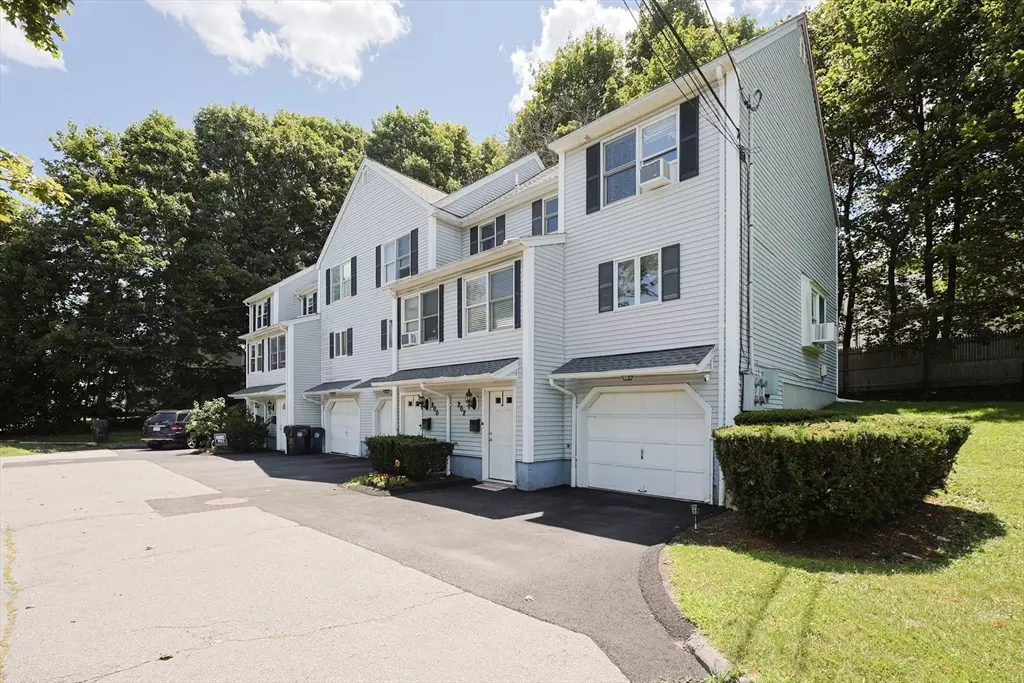 Marlborough, MA 01752,202 Elm Street #202