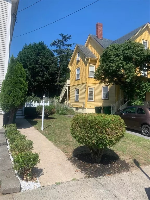 Medford, MA 02155,90 Monument #-