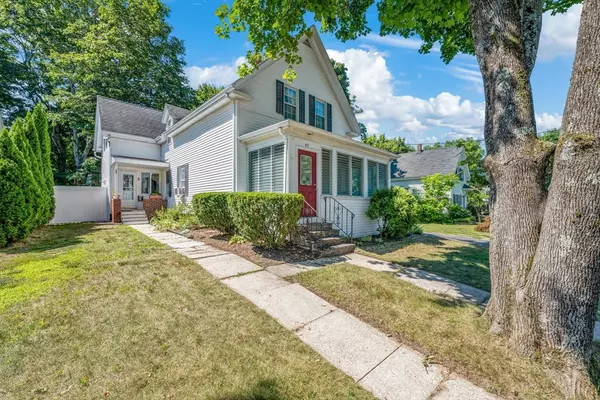 Whitman, MA 02382,42 Rock St