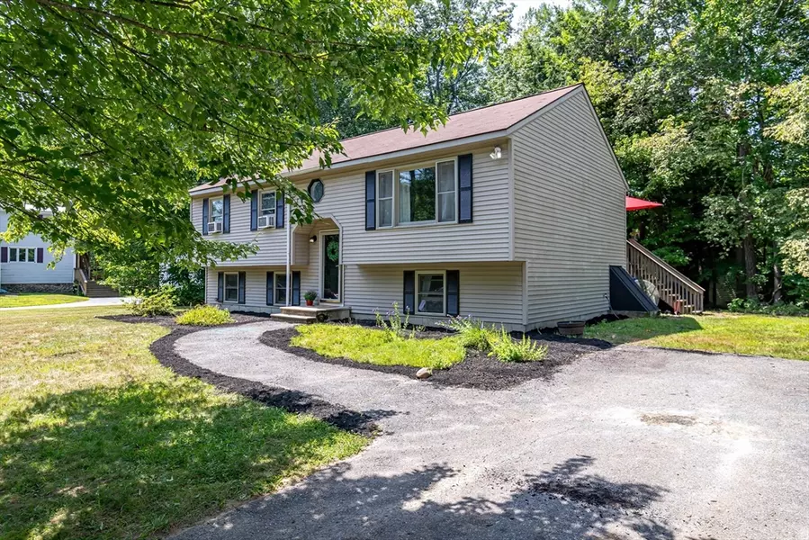 144 Lincoln Avenue, Winchendon, MA 01475